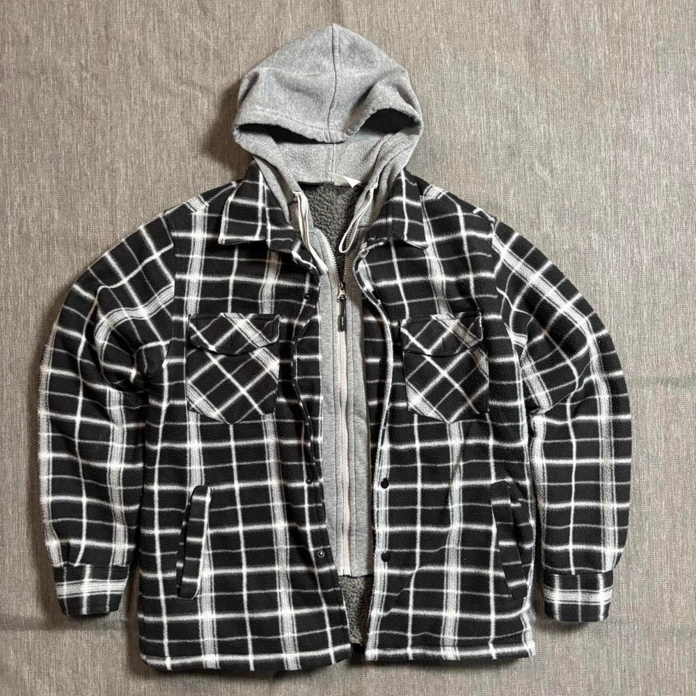 Ganka Gks Black and Grey Hoodie Flannel - XS
